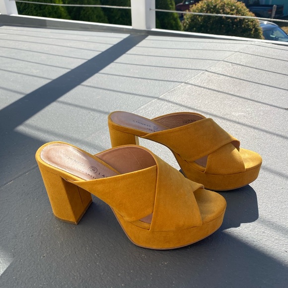 Chinese Laundry Shoes - Chinese Laundry Platform chunky heel 6.5